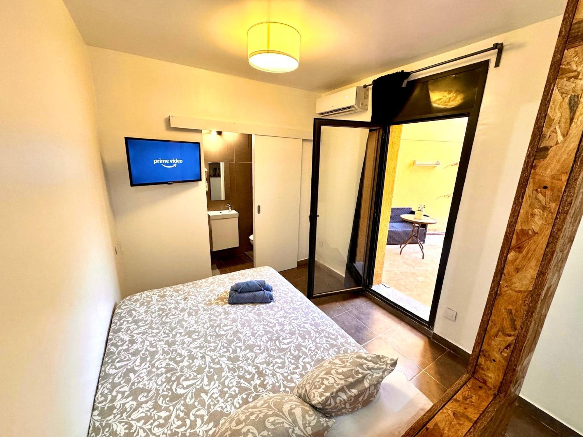 Mt Boutique Suites Y Apartamentos - Adults Only - Mataro Exterior photo